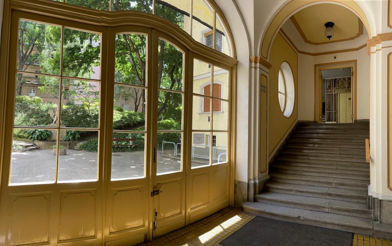 Buda Castle Apartment Budapest Eksteriør billede